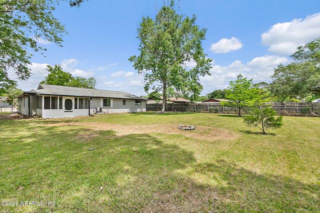 1262 CHICKASAW Court, Orange Park, FL 32065