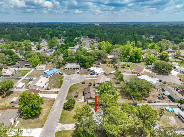 1262 CHICKASAW Court, Orange Park, FL 32065