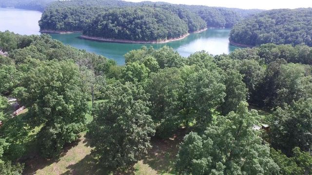 29 Hickory Point Drive, Monticello, KY 42633