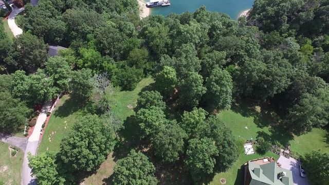 29 Hickory Point Drive, Monticello, KY 42633