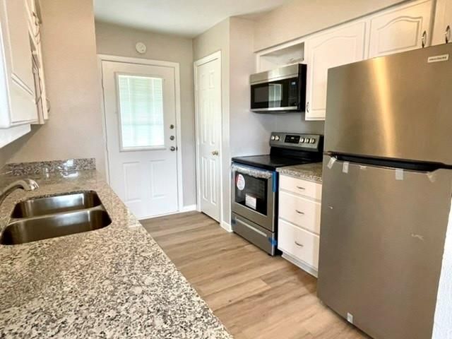 1914 Larrabee Street 3, Seabrook, TX 77586