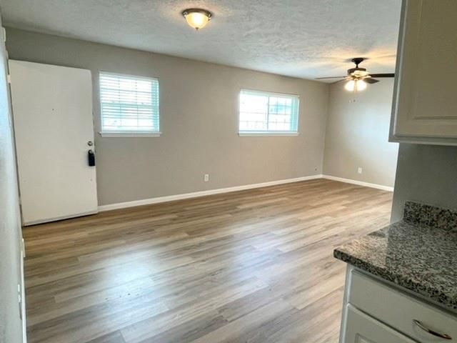 1914 Larrabee Street 3, Seabrook, TX 77586