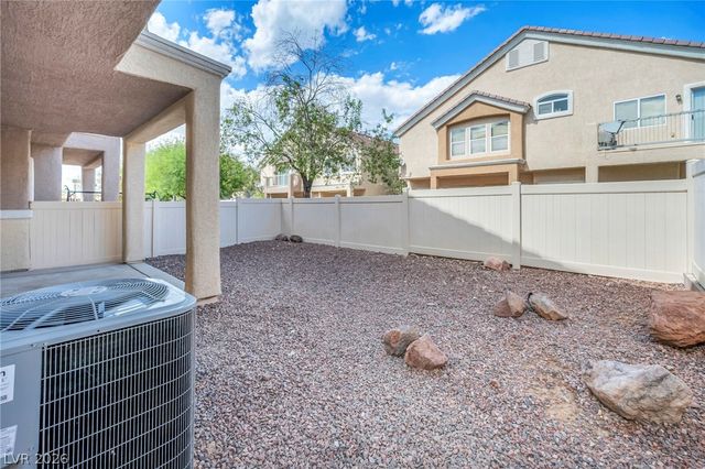 1144 Harts Bluff Place 2, Henderson, NV 89002