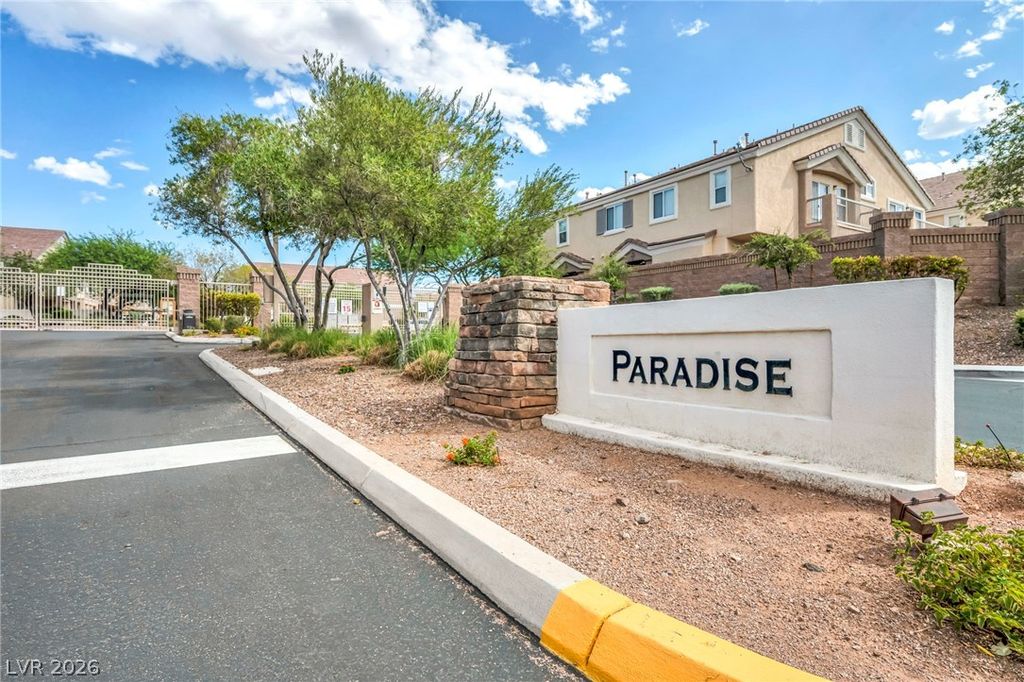 1144 Harts Bluff Place 2, Henderson, NV 89002