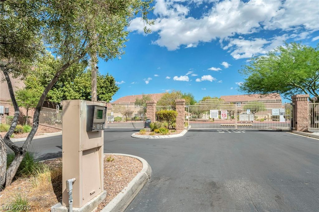 1144 Harts Bluff Place 2, Henderson, NV 89002 — photo 2