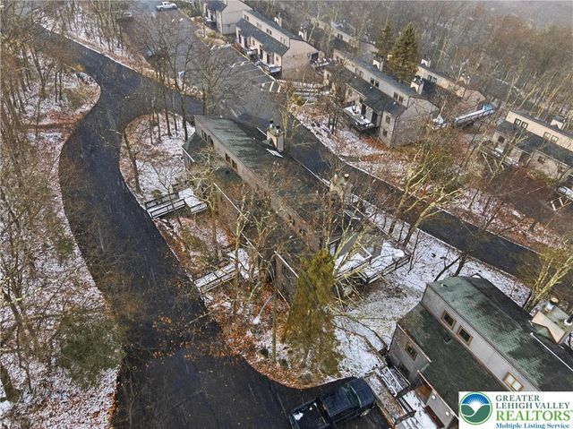 182 Upper Village Way, Jackson Twp, PA 18372