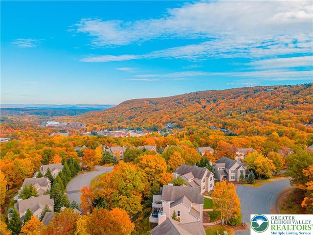 182 Upper Village Way, Jackson Twp, PA 18372