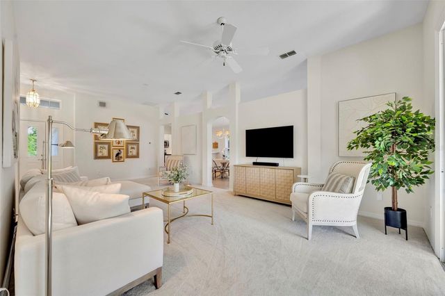 1812 STAFFORD SPRINGS BOULEVARD, Mount Dora, FL 32757