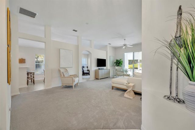 1812 STAFFORD SPRINGS BOULEVARD, Mount Dora, FL 32757