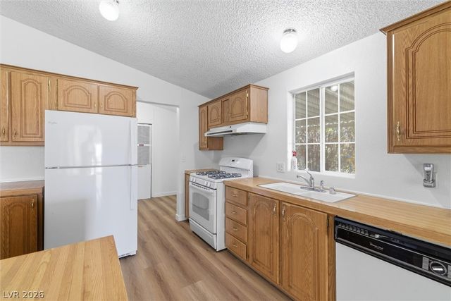 20 West Rudy Road, Pahrump, NV 89048