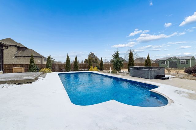 437 Cobblestone Way, Mount Juliet, TN 37122