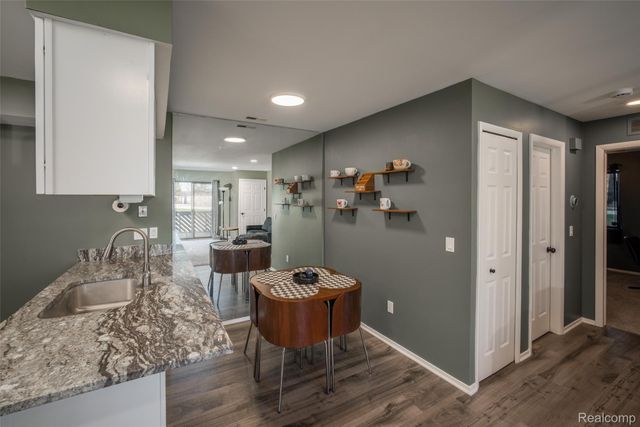 16432 Clarkson Drive 61, Fraser, MI 48026