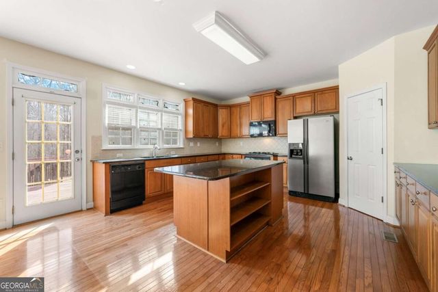 1251 Irwin Lake Way, Marietta, GA 30064