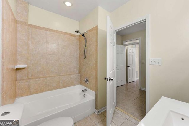 1251 Irwin Lake Way, Marietta, GA 30064