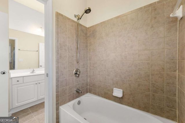 1251 Irwin Lake Way, Marietta, GA 30064