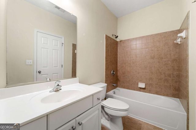 1251 Irwin Lake Way, Marietta, GA 30064