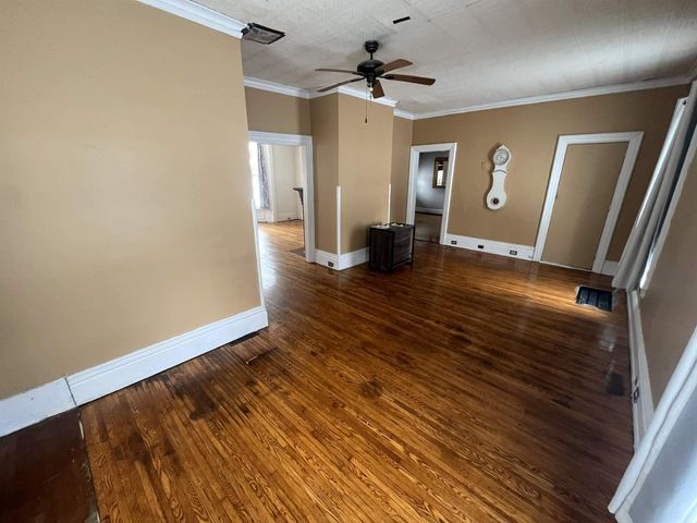 300 Kelly Street, Charles City, IA 50616