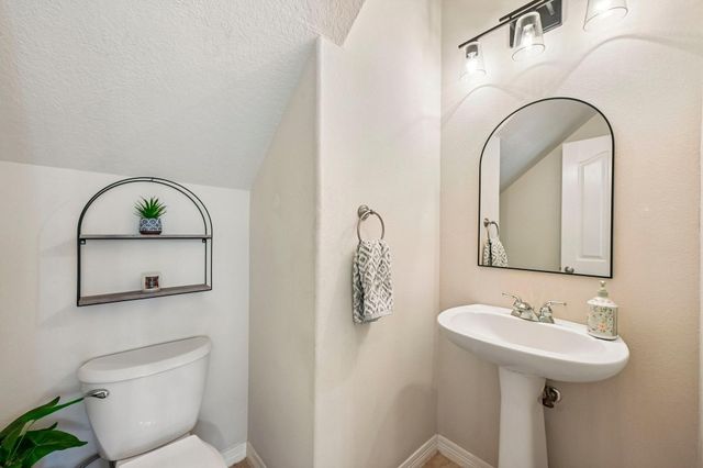 34215 Conroe Huffsmith Road, Magnolia, TX 77354