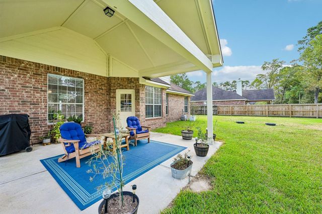 34215 Conroe Huffsmith Road, Magnolia, TX 77354