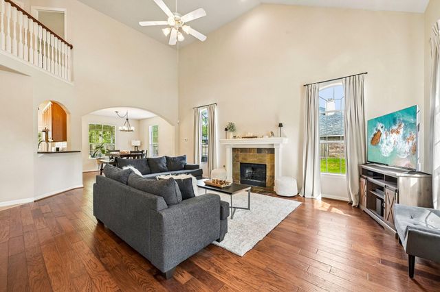 34215 Conroe Huffsmith Road, Magnolia, TX 77354