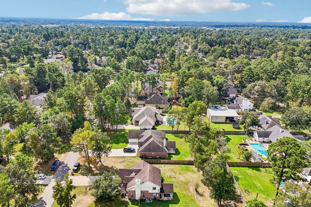 34215 Conroe Huffsmith Road, Magnolia, TX 77354