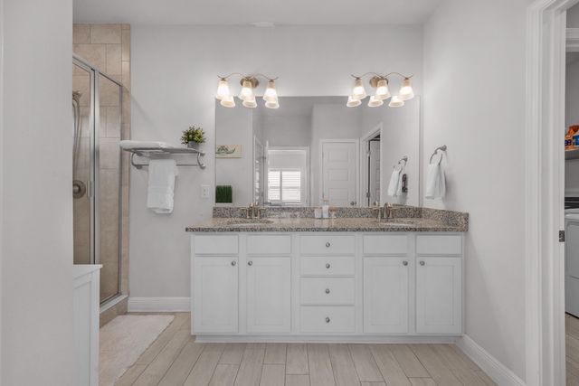 382 Lightning Bug Lane, Freeport, FL 32439