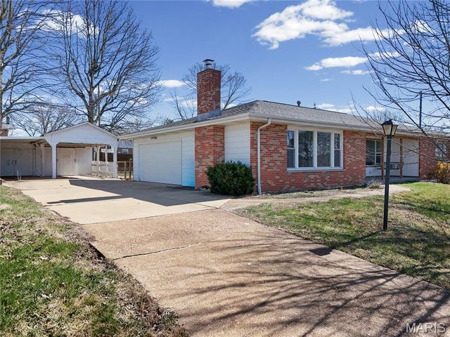 1636 Polly Drive, Arnold, MO 63010