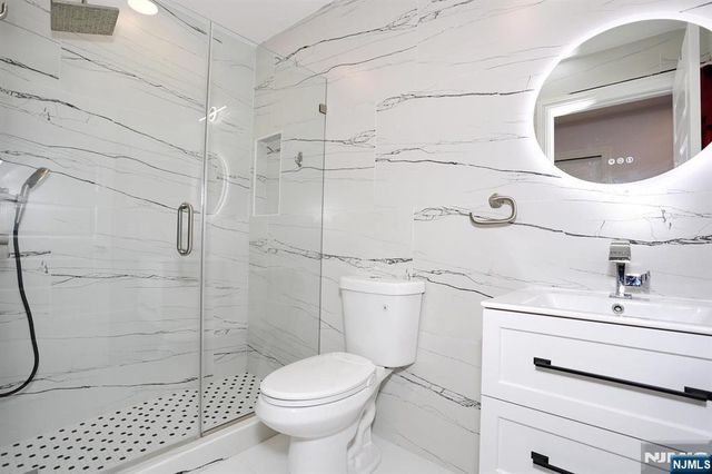 169 Woodward Avenue, Rutherford, NJ 07070