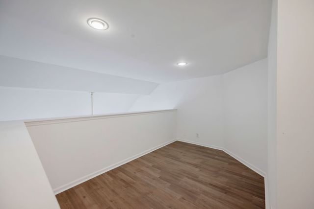 1002 Seven Oaks Blvd, Smyrna, TN 37167