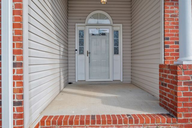 1002 Seven Oaks Blvd, Smyrna, TN 37167