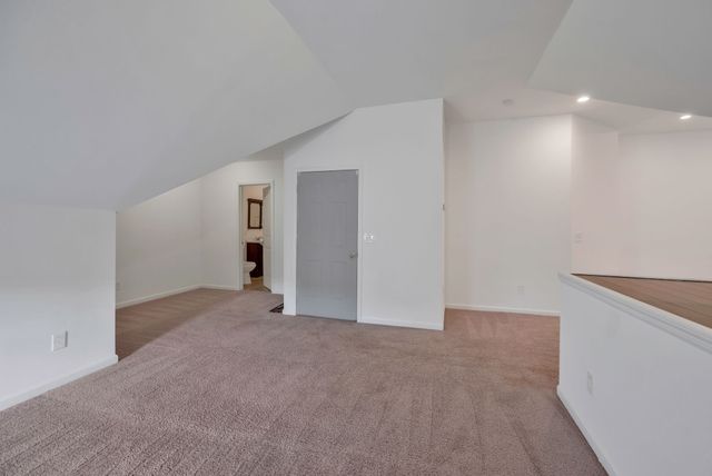 1002 Seven Oaks Blvd, Smyrna, TN 37167