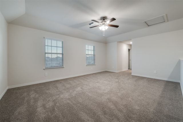 9813 Autumn Leaves, Aubrey, TX 76227