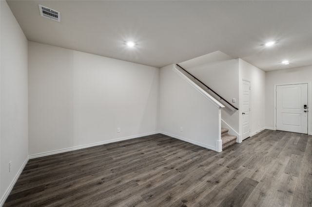 9813 Autumn Leaves, Aubrey, TX 76227