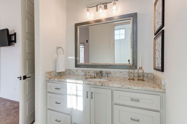 1307 Buckingham Avenue, Wolfforth, TX 79382