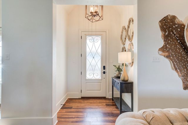 1307 Buckingham Avenue, Wolfforth, TX 79382