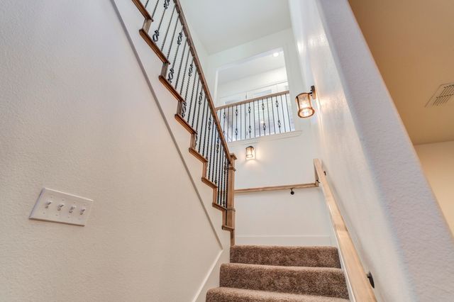 1307 Buckingham Avenue, Wolfforth, TX 79382