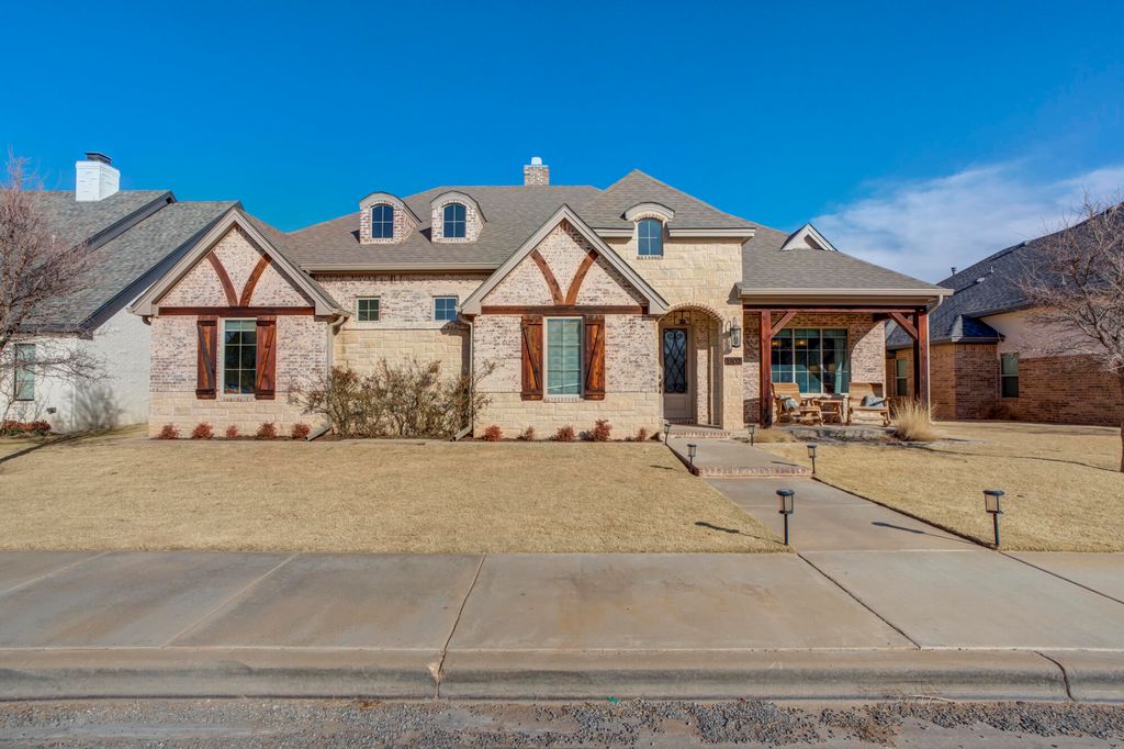 1307 Buckingham Avenue, Wolfforth, TX 79382