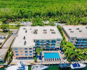 2600 NE 135th Street 4J-A, North Miami, FL 33181