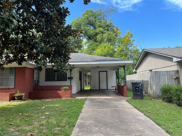 2914 W Cavett Drive, Shreveport, LA 71104