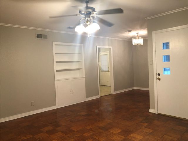 2914 W Cavett Drive, Shreveport, LA 71104