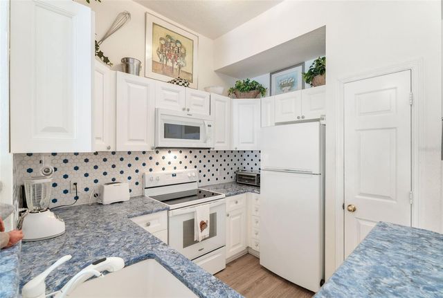 315 GRAND MAGNOLIA AVENUE 206, Celebration, FL 34747