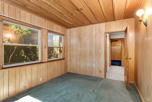 14529 Redwood Ln, Guerneville, CA 95446