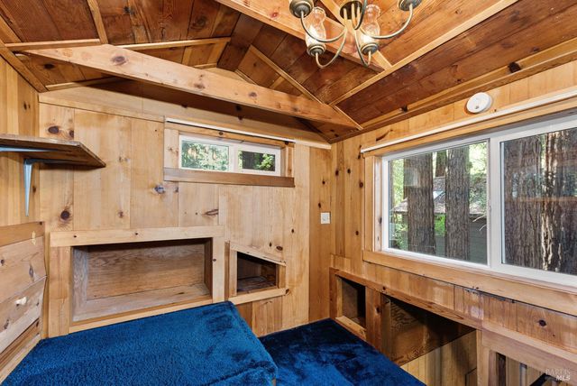14529 Redwood Ln, Guerneville, CA 95446