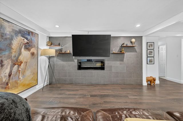 8920 Kincaid Drive, Benbrook, TX 76116
