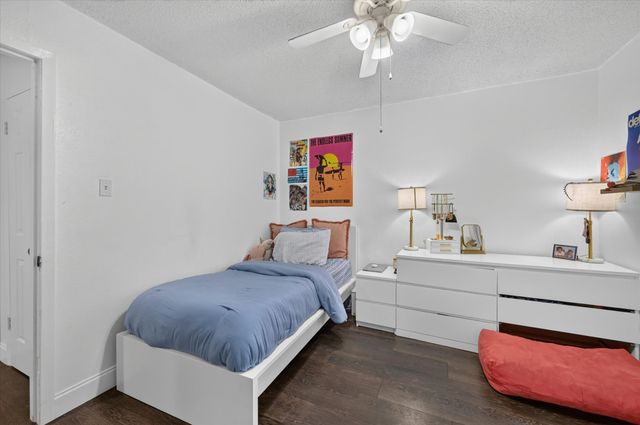 8920 Kincaid Drive, Benbrook, TX 76116