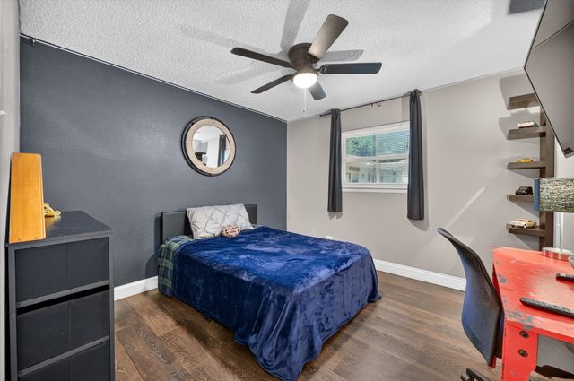 8920 Kincaid Drive, Benbrook, TX 76116