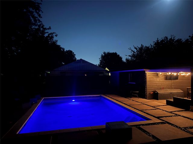 8920 Kincaid Drive, Benbrook, TX 76116