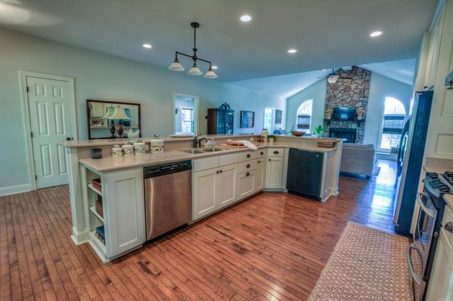 150 Heatherwood Drive, Hot Springs, AR 71913