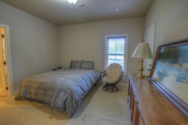 150 Heatherwood Drive, Hot Springs, AR 71913