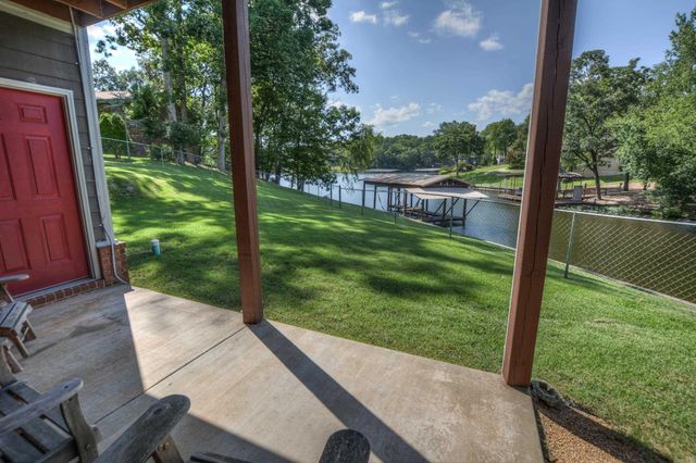 150 Heatherwood Drive, Hot Springs, AR 71913